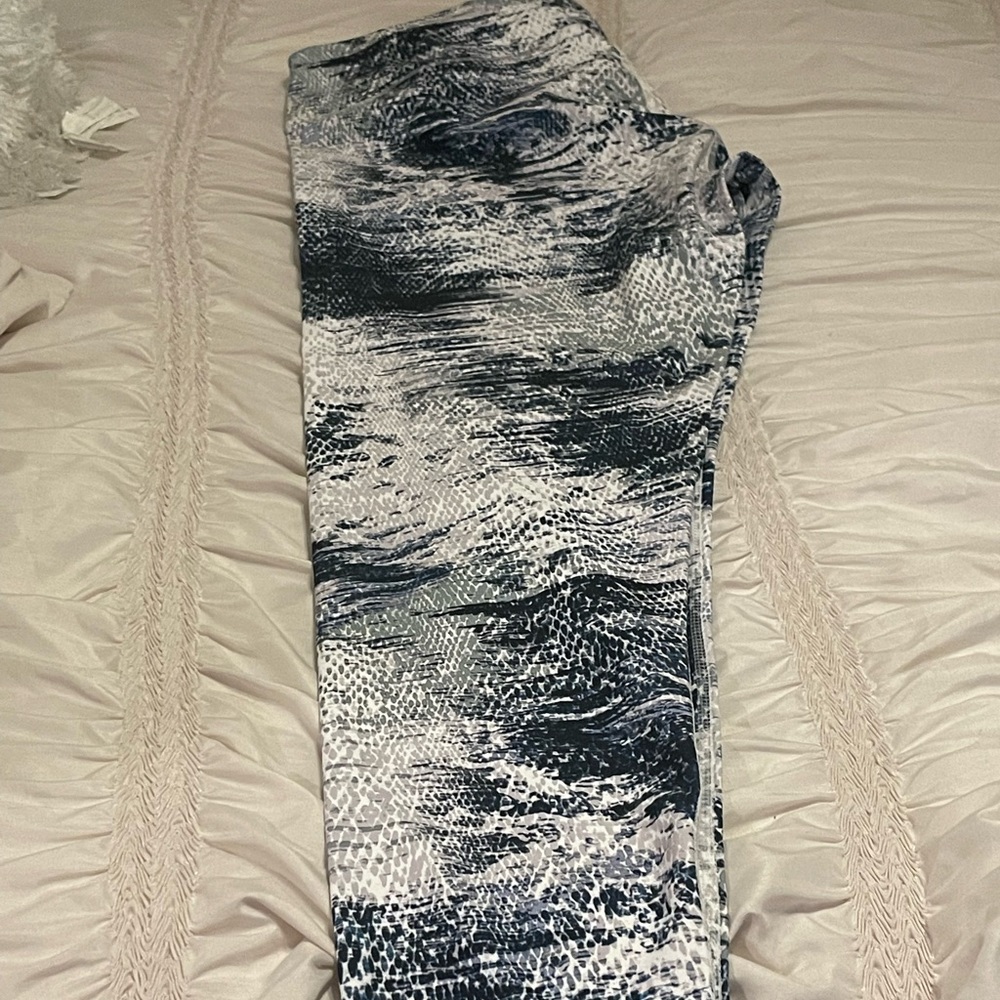 Fabletics leggings